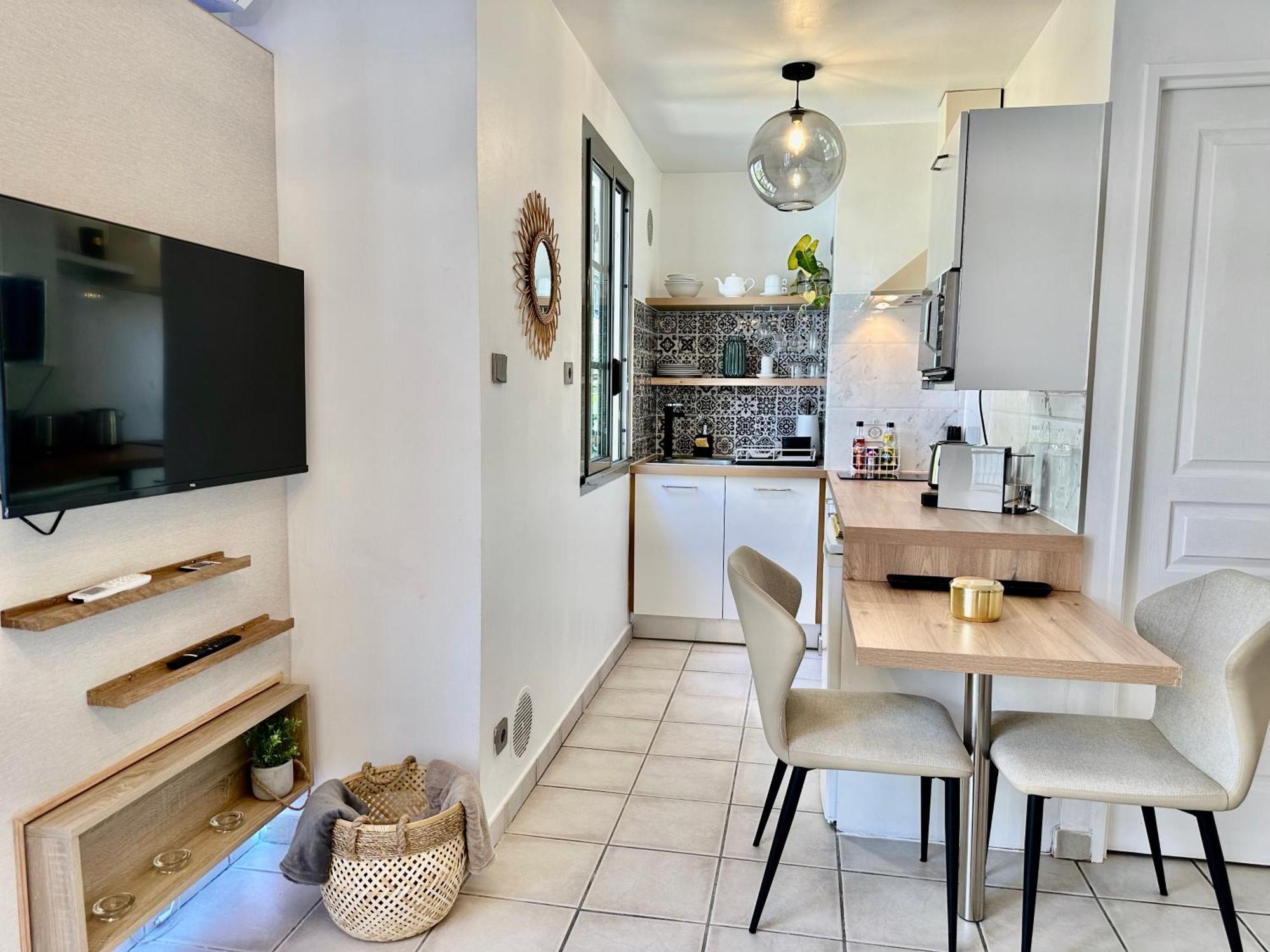 Le Coeur Daisy'L Saint Denis Centre Apartamento Exterior foto